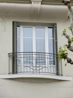 Porte fenêtre PVC ouverture à la française